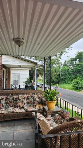 164 WOODLAND AVE, Lansdowne, PA 19050