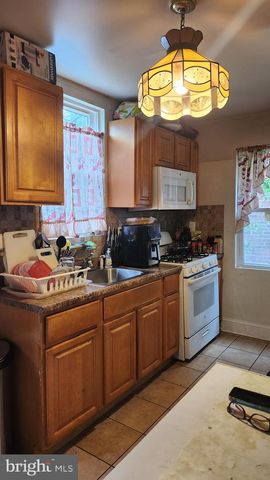 164 WOODLAND AVE, Lansdowne, PA 19050