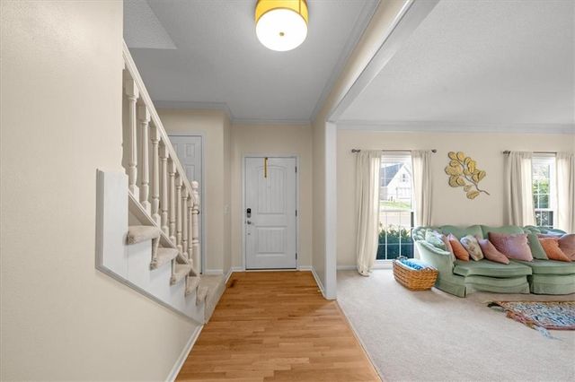 5811 W 124th Street, Overland Park, KS 66209