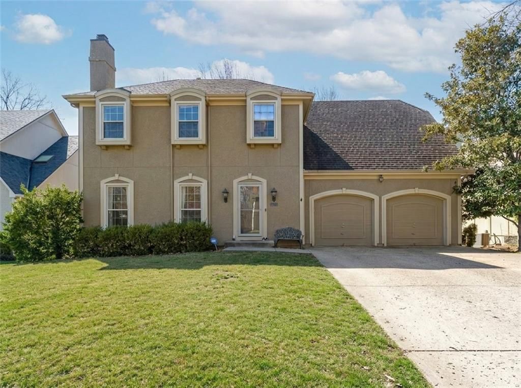 5811 W 124th Street, Overland Park, KS 66209