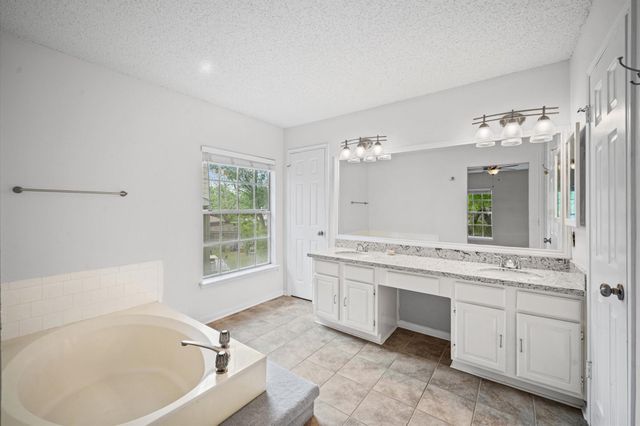 3018 Granite Lake Drive, Missouri City, TX 77459