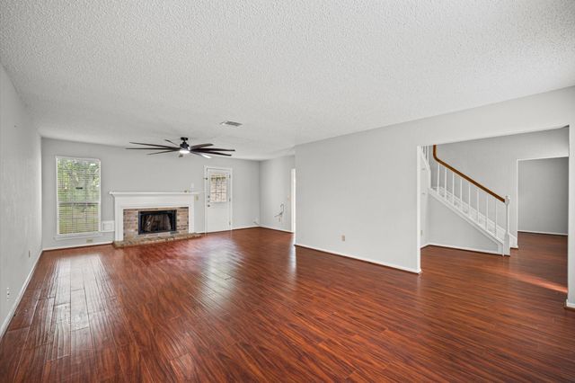 3018 Granite Lake Drive, Missouri City, TX 77459