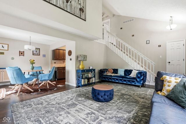 339 E Saint Clair Street, Indianapolis, IN 46202