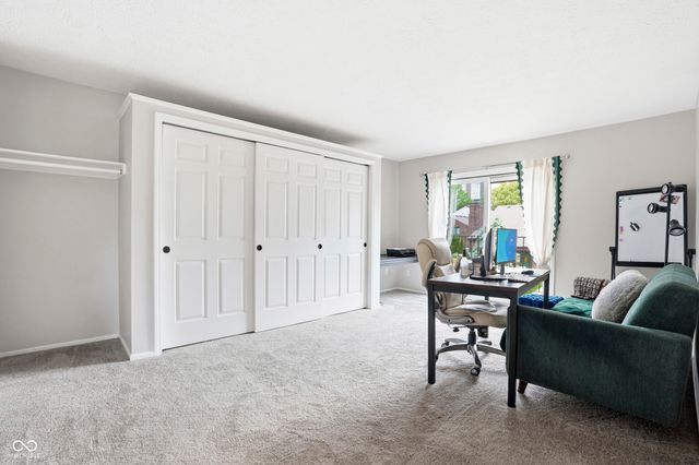 339 E Saint Clair Street, Indianapolis, IN 46202