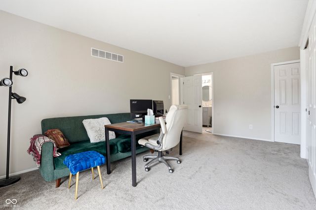 339 E Saint Clair Street, Indianapolis, IN 46202