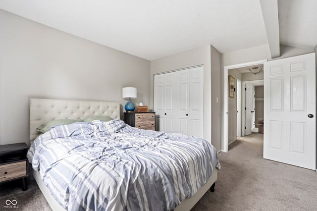 339 E Saint Clair Street, Indianapolis, IN 46202