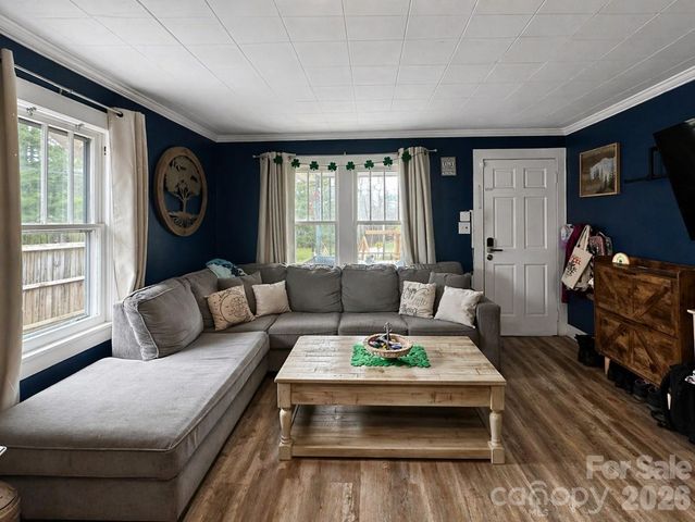 104 Old Fort Road, Fairview, NC 28730