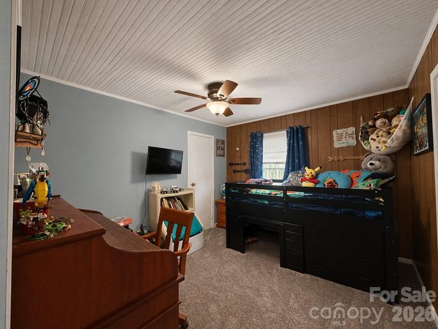 104 Old Fort Road, Fairview, NC 28730