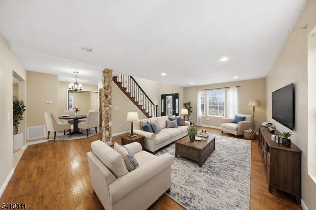 130 Valley View Dr, Rockaway Twp., NJ 07866