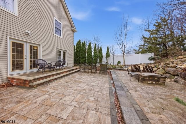 130 Valley View Dr, Rockaway Twp., NJ 07866