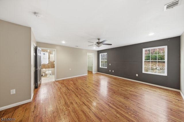 130 Valley View Dr, Rockaway Twp., NJ 07866