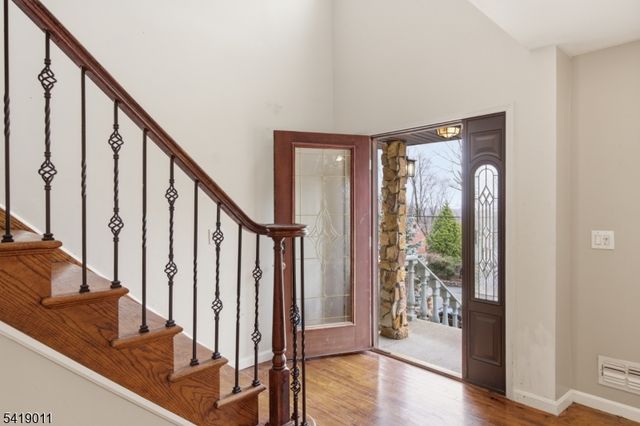 130 Valley View Dr, Rockaway Twp., NJ 07866