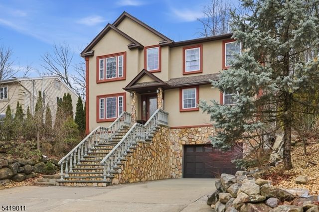 130 Valley View Dr, Rockaway Twp., NJ 07866