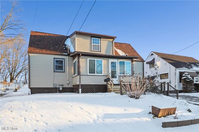 639 N Way Street, Barberton, OH 44203