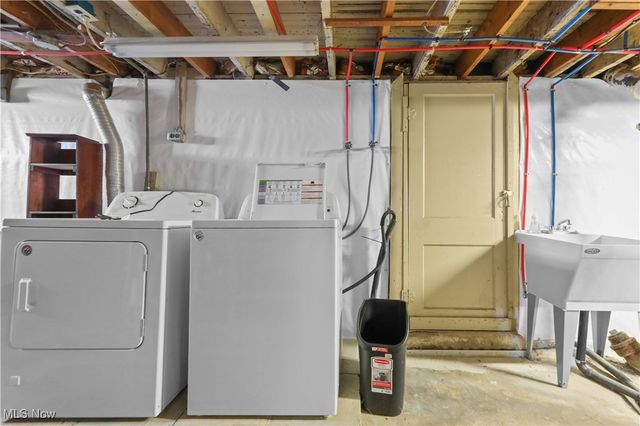 639 N Way Street, Barberton, OH 44203