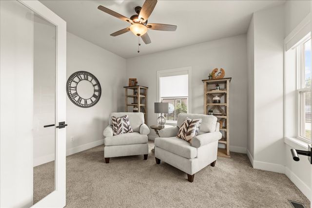 1616 Kassen Avenue, Mahomet, IL 61853