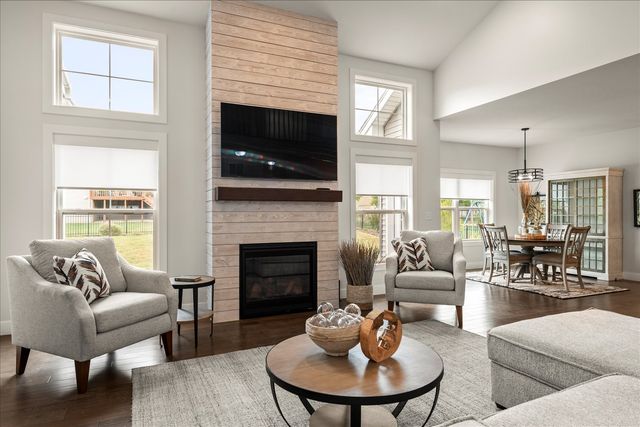 1616 Kassen Avenue, Mahomet, IL 61853