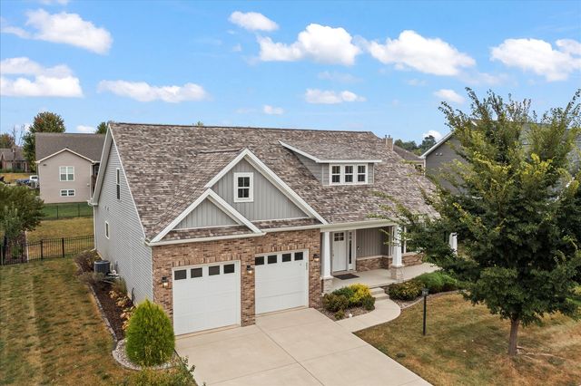 1616 Kassen Avenue, Mahomet, IL 61853