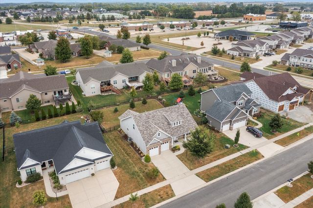 1616 Kassen Avenue, Mahomet, IL 61853