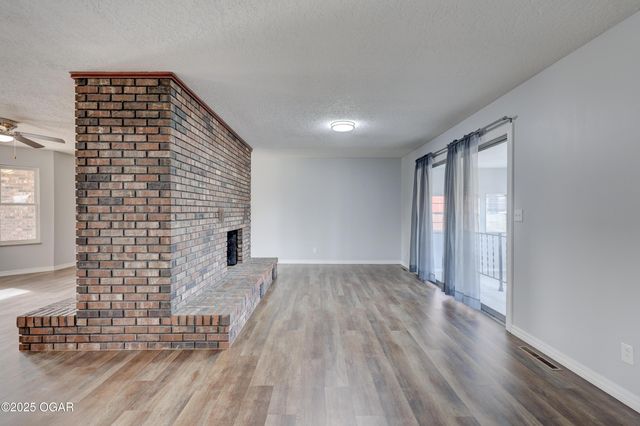 720 Sheridan Street, Carl Junction, MO 64834