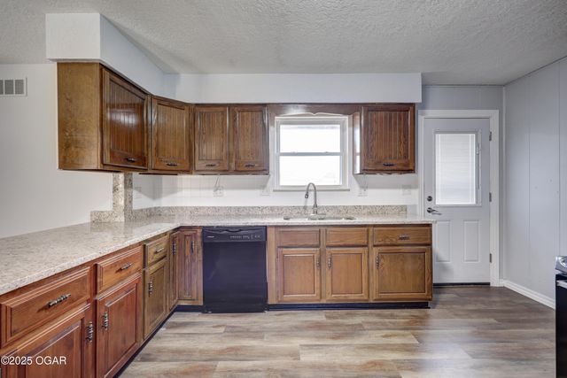 720 Sheridan Street, Carl Junction, MO 64834