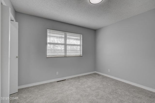 720 Sheridan Street, Carl Junction, MO 64834