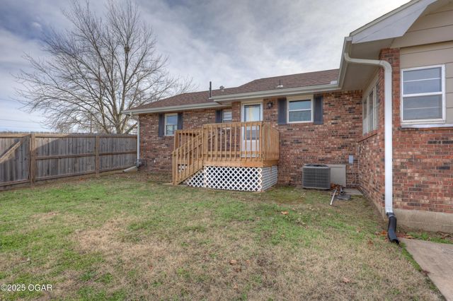 720 Sheridan Street, Carl Junction, MO 64834