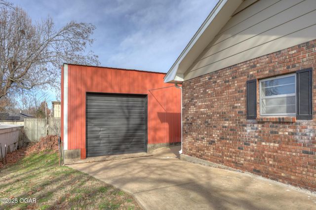 720 Sheridan Street, Carl Junction, MO 64834