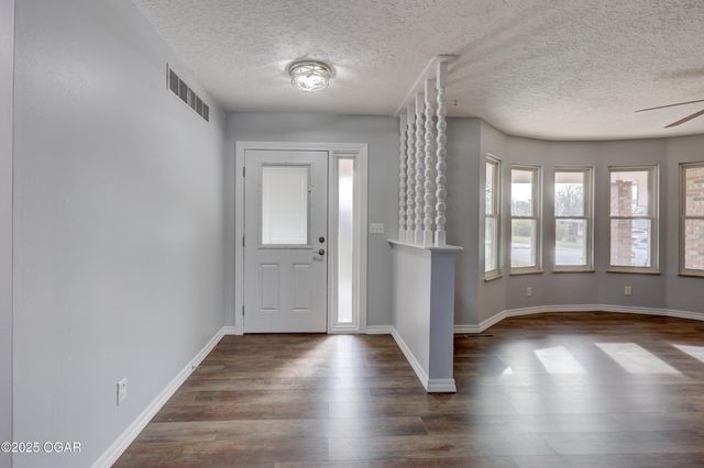 720 Sheridan Street, Carl Junction, MO 64834