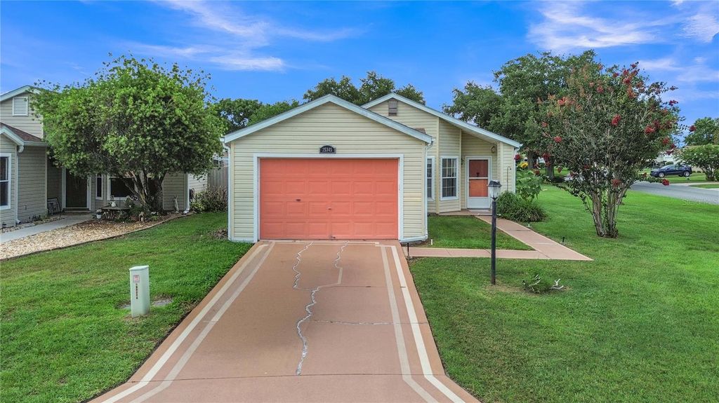 25345 GREEN HERON DRIVE, Leesburg, FL 34748
