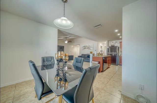 1925 SW 14th Street, Cape Coral, FL 33991