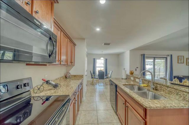 1925 SW 14th Street, Cape Coral, FL 33991