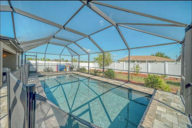 1925 SW 14th Street, Cape Coral, FL 33991