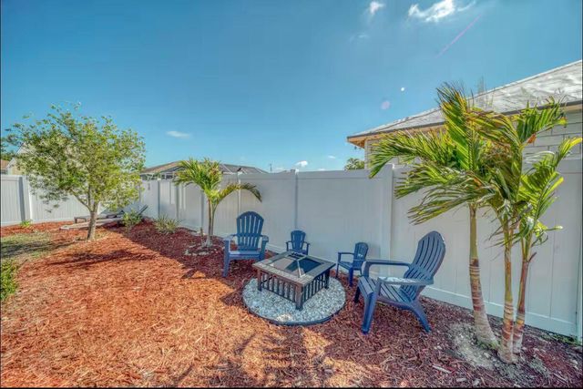 1925 SW 14th Street, Cape Coral, FL 33991