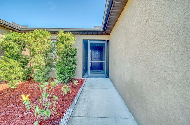 1925 SW 14th Street, Cape Coral, FL 33991