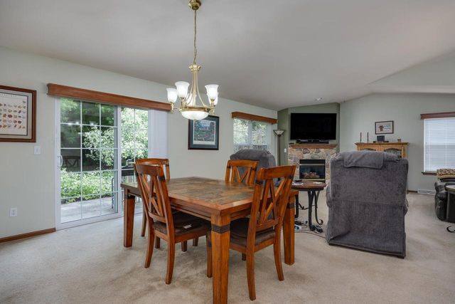 113 Mark Drive, Johnson Creek, WI 53038