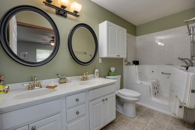 113 Mark Drive, Johnson Creek, WI 53038