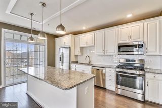23266 SOUTHDOWN MANOR TER #101, Ashburn, VA 20148