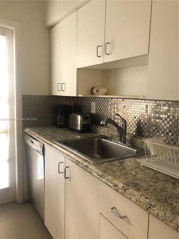 911 Meridian Ave 105, Miami Beach, FL 33139