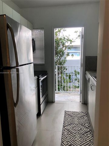 911 Meridian Ave 105, Miami Beach, FL 33139