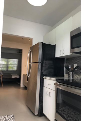 911 Meridian Ave 105, Miami Beach, FL 33139