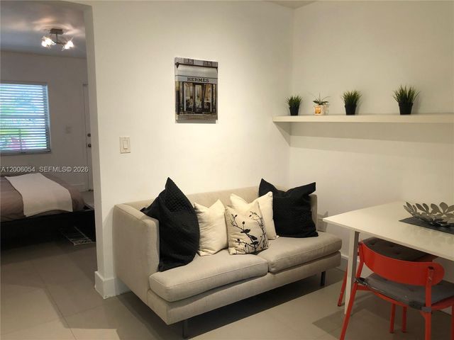 911 Meridian Ave 105, Miami Beach, FL 33139