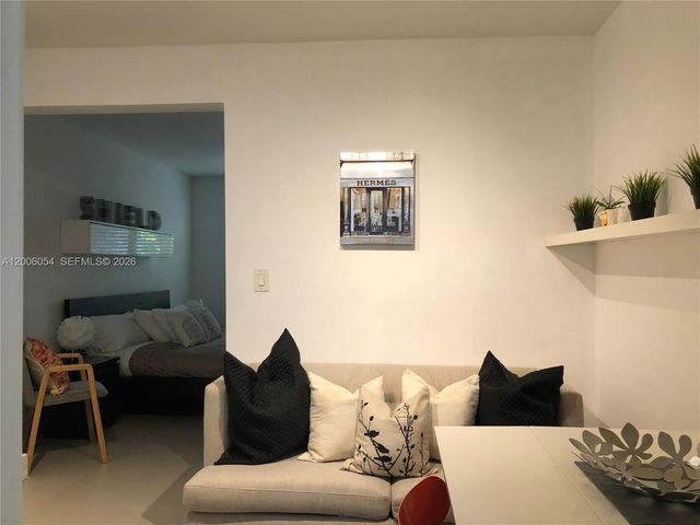 911 Meridian Ave 105, Miami Beach, FL 33139