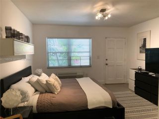 911 Meridian Ave 105, Miami Beach, FL 33139