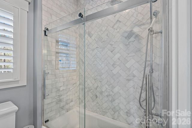127 Yacht Road, Mooresville, NC 28117