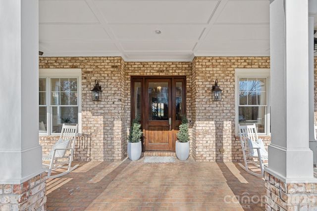 127 Yacht Road, Mooresville, NC 28117