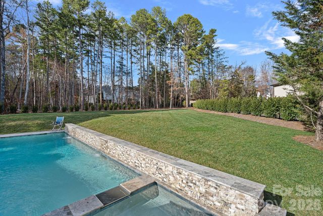 127 Yacht Road, Mooresville, NC 28117