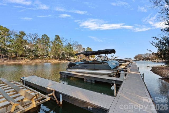 127 Yacht Road, Mooresville, NC 28117