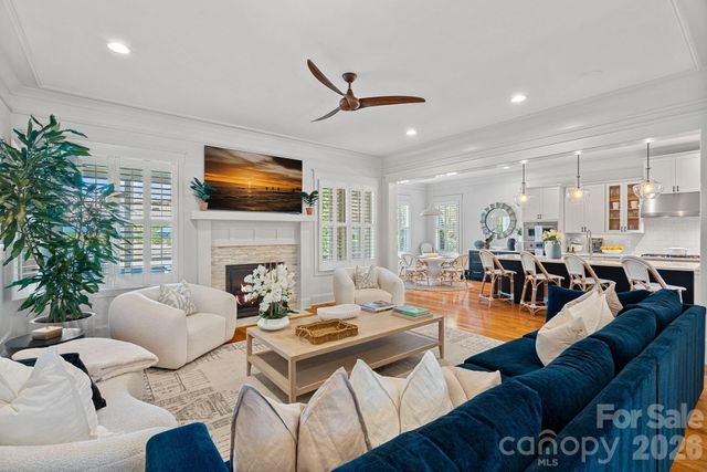 127 Yacht Road, Mooresville, NC 28117