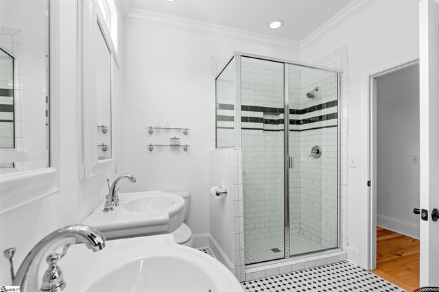 317 W Stone Avenue, Greenville, SC 29609